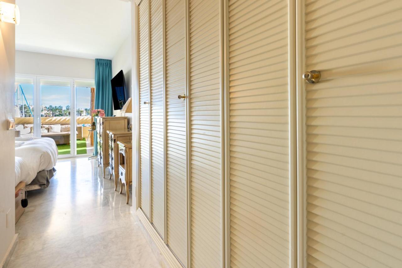 Wintowinrentals Luxury And Sea View Inside Puerto Marina 베날마데나코스타 외부 사진
