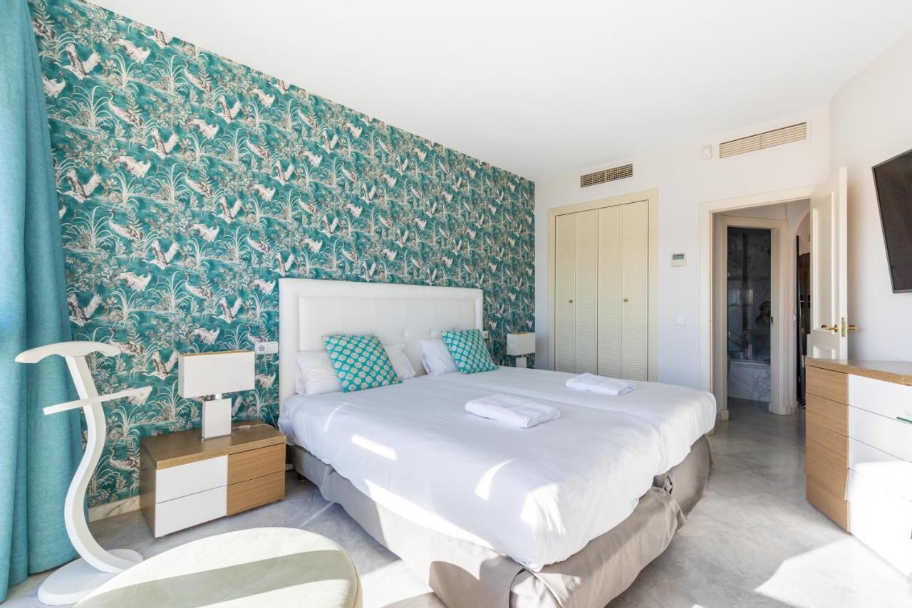 Wintowinrentals Luxury And Sea View Inside Puerto Marina 베날마데나코스타 외부 사진
