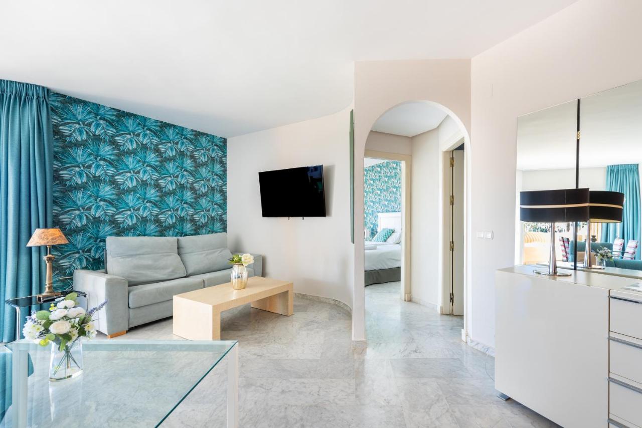 Wintowinrentals Luxury And Sea View Inside Puerto Marina 베날마데나코스타 외부 사진