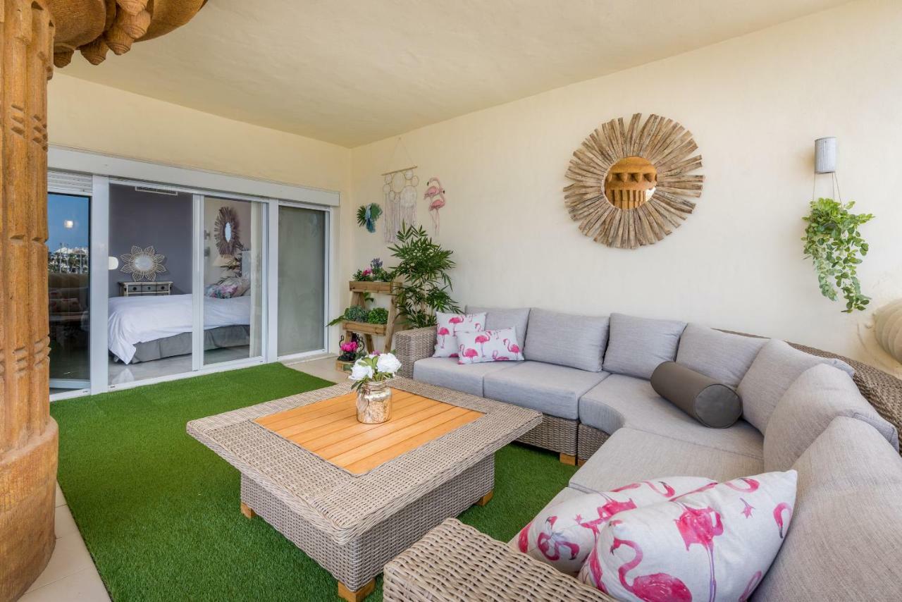 Wintowinrentals Luxury And Sea View Inside Puerto Marina 베날마데나코스타 외부 사진