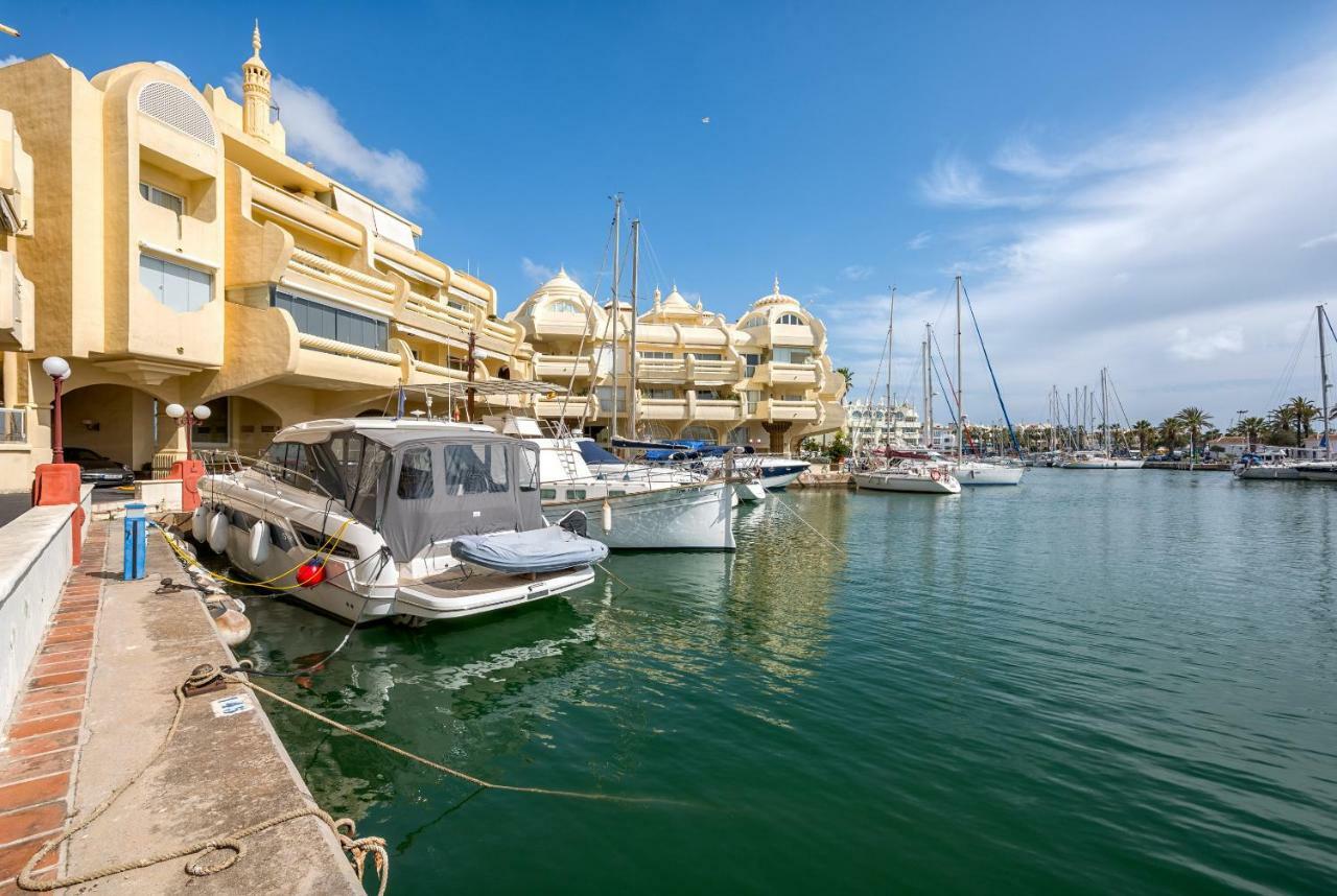 Wintowinrentals Luxury And Sea View Inside Puerto Marina 베날마데나코스타 외부 사진